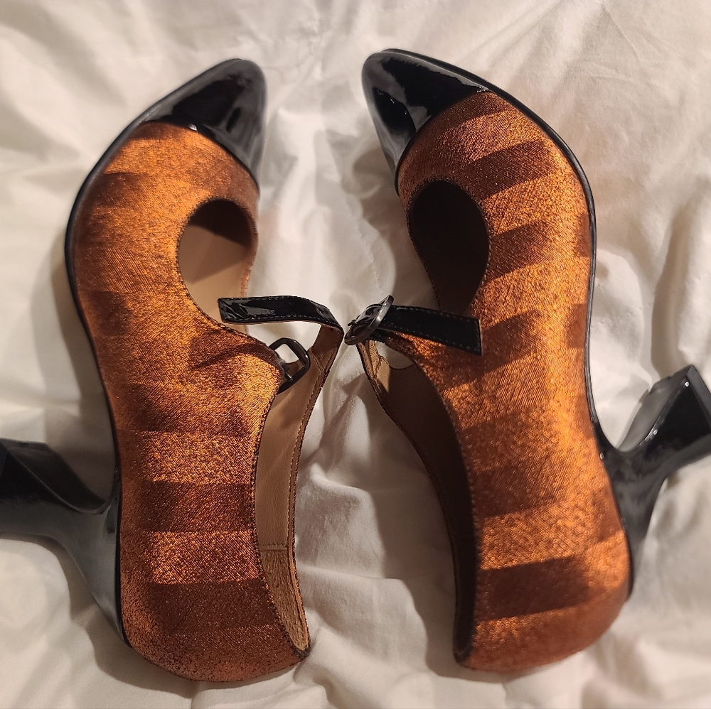 John fluevog copper shiloh size 6.5